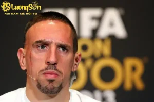 Franck Ribery cho rằng việc Ronaldo đoạt Quả Bóng Vàng 2013 là một sự sắp đặt (Ảnh: Martin Rose).